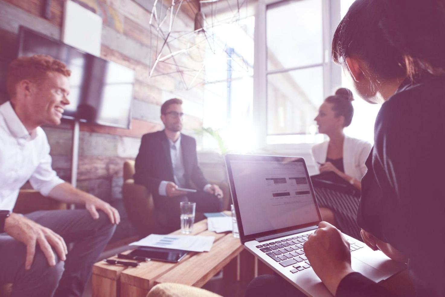 Interaktive Lernumgebung mit Teilnehmenden